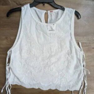 Free People Faded Gardens Tank Top Womens M White Embroidered Floral Scallop Hem